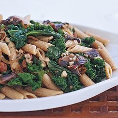 Recipe For Whole Wheat Pasta With Mushrooms and Kale Recipe For Whole Wheat Pasta With Mushrooms and Kale