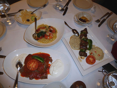 Family-Style Dining: Love It or Hate It? Family-Style Dining: Love It or Hate It?