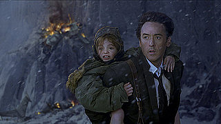 Movie Review of 2012 Starring John Cusack, Amanda Peet, Thandie Newton, Oliver Platt, and Danny Glover