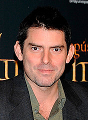Summit Entertainment Wants Christ Weitz to Direct Breaking Dawn, Split Book Into Two Films 2009-12-01 11:30:22
