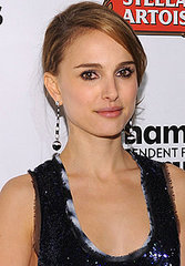Natalie Portman Signs On to Star and Produce in Film Adaptation of Pride and Prejudice and Zombies 2009-12-11 10:00:29 Natalie Portman Signs On to Star and Produce in Film Adaptation of Pride and Prejudice and Zombies 2009-12-11 10:00:29
