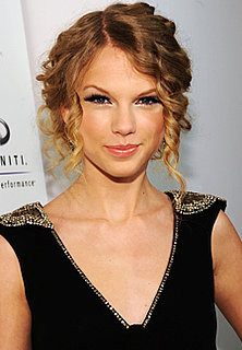 Billboard Names Taylor Swift Its No. 1 Artist of the Year