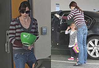 Photos of Jennifer Garner Dropping Violet Affleck Off at School