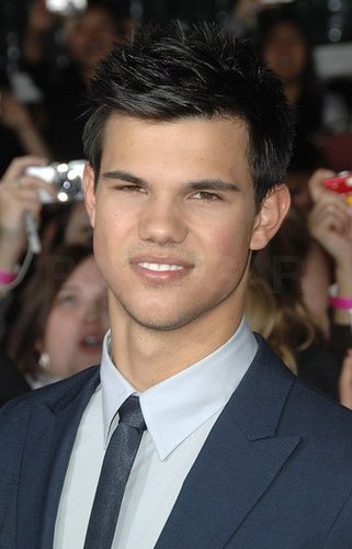 Photos From New Moon LA Premiere Photos From New Moon LA Premiere
