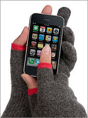 Gloves For Using Your Gadgets In the Cold