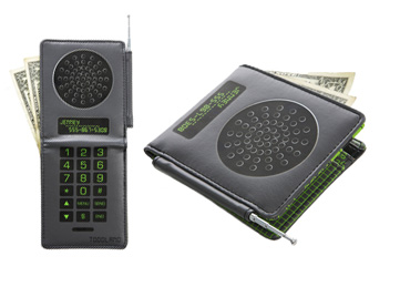 Cell Phone Wallet: Totally Geeky or Geek Chic?