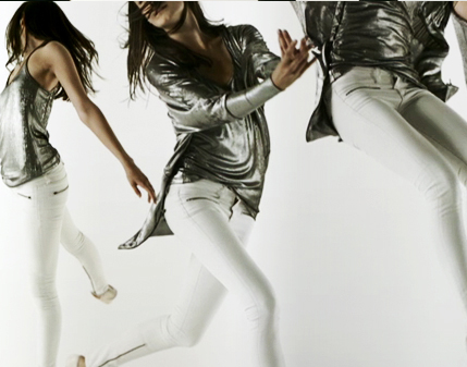 Victoria Beckham Relaunches Denim Line For Spring 2010, Victoria Beckham Denim 2009-11-25 11:54:45