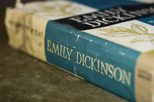 10 Facts About Emily Dickinson