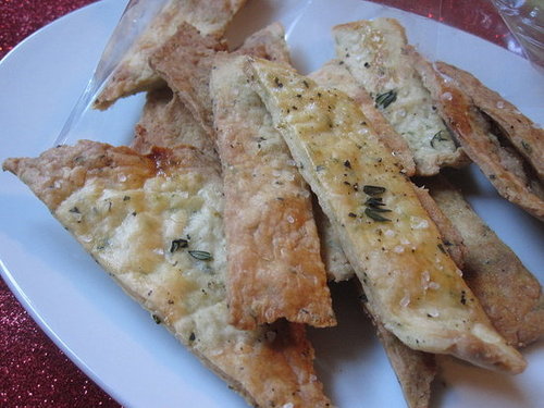 Homemade Thyme Cracker Recipe