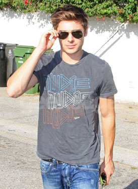 Zac Efron Wins as Favorite iPhone Obsessed Celeb of 2009