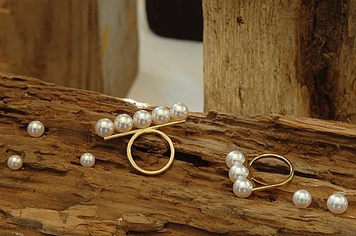 Photos of Thakoon's Pearl and Diamond Jewelry Collection For Tasaki 2009-12-21 14:30:08