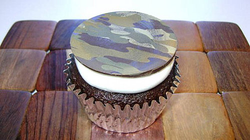 New York City's Butch Bakery Offers Cupcakes for Guys