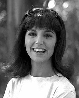 Beauty Biography of Marlo Thomas