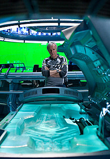 Avatar Is the No. 2 Top-Earning Film of All Time, James Cameron Wants a Sequel 2010-01-08 07:30:00