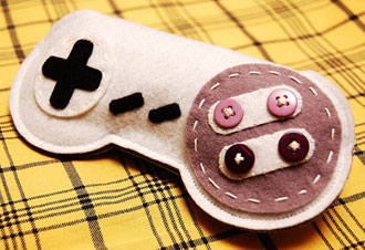 Photos of SNES Eyeglass Cases