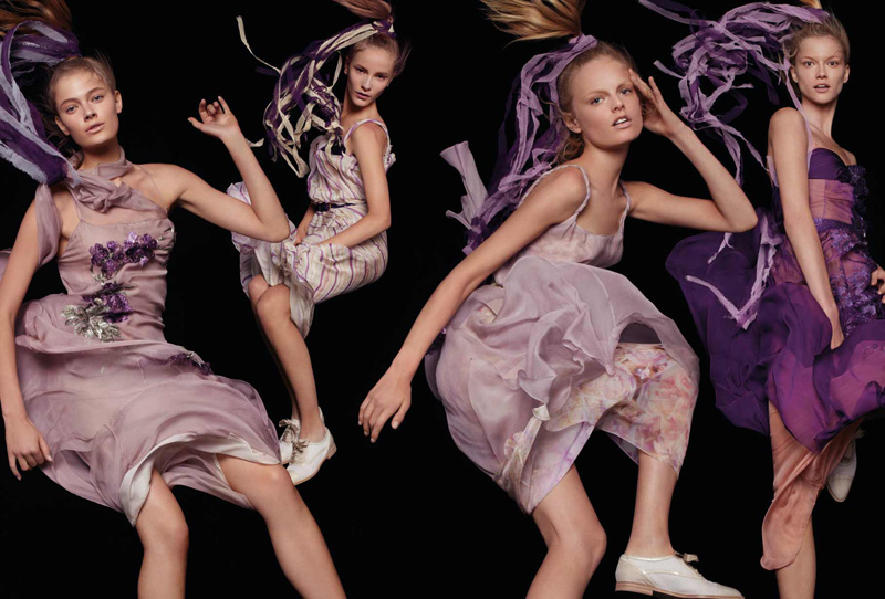 Alberta Ferretti Spring 2010 Ads 2010-01-20 15:00:22 Alberta Ferretti Spring 2010 Ads 2010-01-20 15:00:22