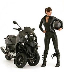 Eco Geek Chic: Hybrid Scooter