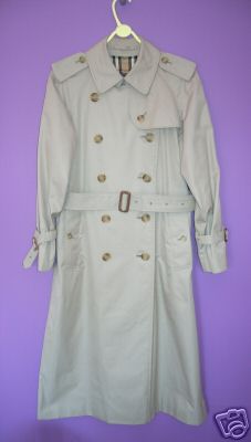 eBay Find of the Week: A Vintage Burberry Trench eBay Find of the Week: A Vintage Burberry Trench