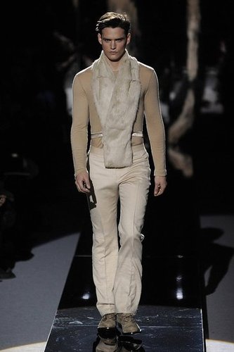 Milan: Versace Men's Fall 2009 Milan: Versace Men's Fall 2009