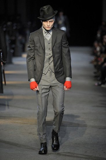 Milan: Alexander McQueen Men's Fall 2009