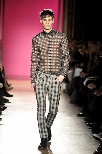 Paris: Emanuel Ungaro Men's Fall 2009 Paris: Emanuel Ungaro Men's Fall 2009