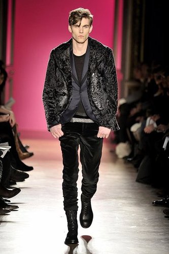 Paris: Emanuel Ungaro Men's Fall 2009 Paris: Emanuel Ungaro Men's Fall 2009