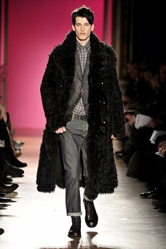 Paris: Emanuel Ungaro Men's Fall 2009 Paris: Emanuel Ungaro Men's Fall 2009
