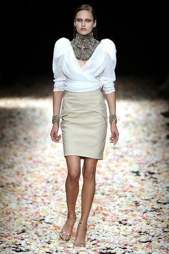 Givenchy Spring 2009 Haute Couture Givenchy Spring 2009 Haute Couture