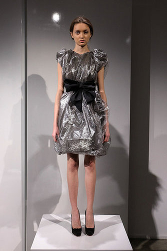 At Marchesa Fall 2009, Beauty Is Pain At Marchesa Fall 2009, Beauty Is Pain