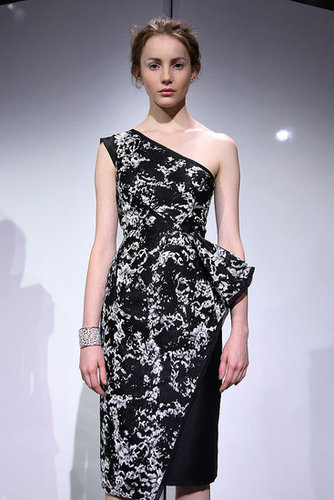 At Marchesa Fall 2009, Beauty Is Pain At Marchesa Fall 2009, Beauty Is Pain