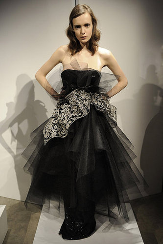 At Marchesa Fall 2009, Beauty Is Pain At Marchesa Fall 2009, Beauty Is Pain