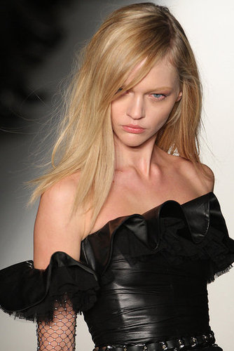 Balmain Fall 2009: More of the Same May Not Be Enough Balmain Fall 2009: More of the Same May Not Be Enough
