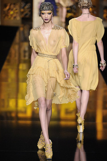 Christian Dior Fall 2009: Once More, With Feeling Christian Dior Fall 2009: Once More, With Feeling