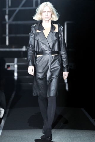 Maison Martin Margiela Fall 2009: Doing Well, Head in the Clouds Maison Martin Margiela Fall 2009: Doing Well, Head in the Clouds