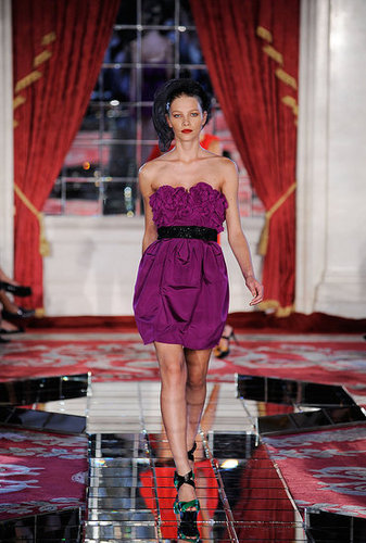 Jason Wu Expanding Full-Steam Ahead for Spring 2010; Cathy Horyn Unsure About All the Buzz Jason Wu Expanding Full-Steam Ahead for Spring 2010; Cathy Horyn Unsure About All the Buzz
