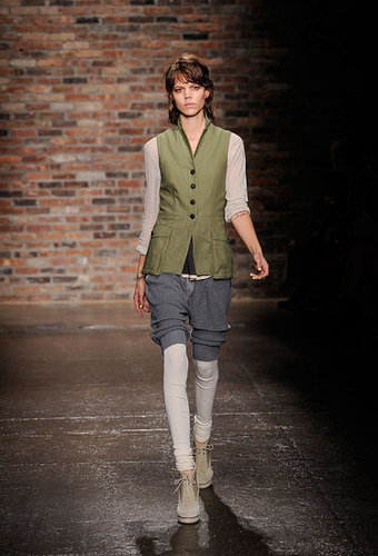 Rag & Bone Adds Sunglasses, Shoes, and Other Sundry Accessories to Their Cool Girl Basics for Spring 2010 Rag & Bone Adds Sunglasses, Shoes, and Other Sundry Accessories to Their Cool Girl Basics for Spring 2010