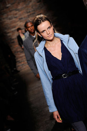 Rag & Bone Adds Sunglasses, Shoes, and Other Sundry Accessories to Their Cool Girl Basics for Spring 2010 Rag & Bone Adds Sunglasses, Shoes, and Other Sundry Accessories to Their Cool Girl Basics for Spring 2010