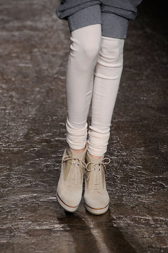 Rag & Bone Adds Sunglasses, Shoes, and Other Sundry Accessories to Their Cool Girl Basics for Spring 2010 Rag & Bone Adds Sunglasses, Shoes, and Other Sundry Accessories to Their Cool Girl Basics for Spring 2010