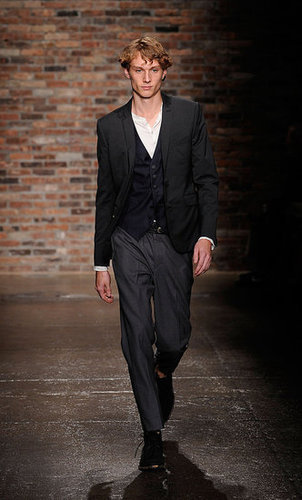 Rag & Bone Adds Sunglasses, Shoes, and Other Sundry Accessories to Their Cool Girl Basics for Spring 2010 Rag & Bone Adds Sunglasses, Shoes, and Other Sundry Accessories to Their Cool Girl Basics for Spring 2010