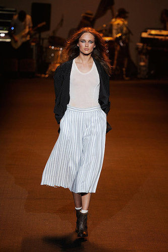 Erin Wasson Brings RVCA Party to the Tents for Spring 2010 Erin Wasson Brings RVCA Party to the Tents for Spring 2010