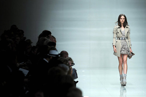 Burberry Returns to Home Turf for Spring 2010 Burberry Returns to Home Turf for Spring 2010