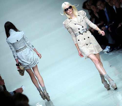 Burberry Returns to Home Turf for Spring 2010 Burberry Returns to Home Turf for Spring 2010