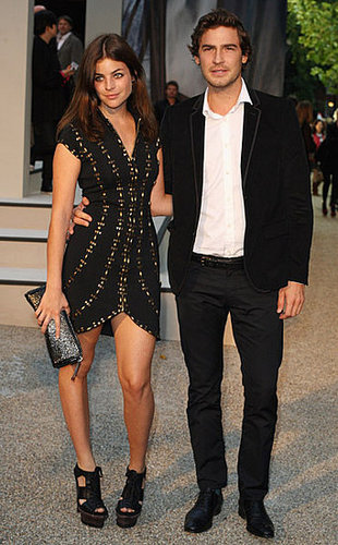 Burberry Returns to Home Turf for Spring 2010 Burberry Returns to Home Turf for Spring 2010
