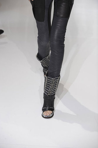 Balenciaga Aims to Go Thorougly Modern for Spring 2010 Balenciaga Aims to Go Thorougly Modern for Spring 2010