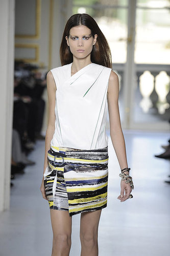 Balenciaga Aims to Go Thorougly Modern for Spring 2010 Balenciaga Aims to Go Thorougly Modern for Spring 2010