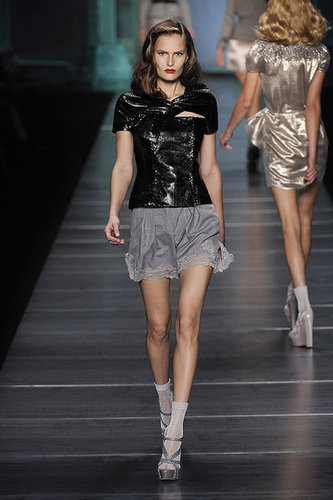 Christian Dior Channels Film Noir for Spring 2010 Christian Dior Channels Film Noir for Spring 2010