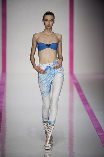 Lindsay Lohan and Estrella Archs's First Emanuel Ungaro Collection for Spring 2010: The Reviews Are In (And Not Pretty) Lindsay Lohan and Estrella Archs's First Emanuel Ungaro Collection for Spring 2010: The Reviews Are In (And Not Pretty)