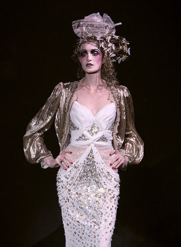 John Galliano Harks Back to Fading Film Stars for Spring 2010 John Galliano Harks Back to Fading Film Stars for Spring 2010