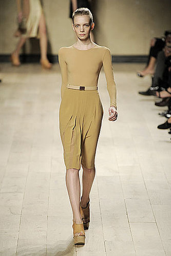 Pheobe Philo's First Celine Runway Collection for Spring 2010: The Reviews Are In Pheobe Philo's First Celine Runway Collection for Spring 2010: The Reviews Are In
