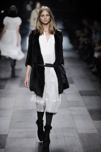 Milan Fashion Week: Burberry Prorsum Fall 2009 Milan Fashion Week: Burberry Prorsum Fall 2009